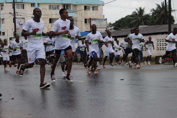 Runners in the 2013 Liberia Marathon. (Photo credit: Erin Hohlfelder)